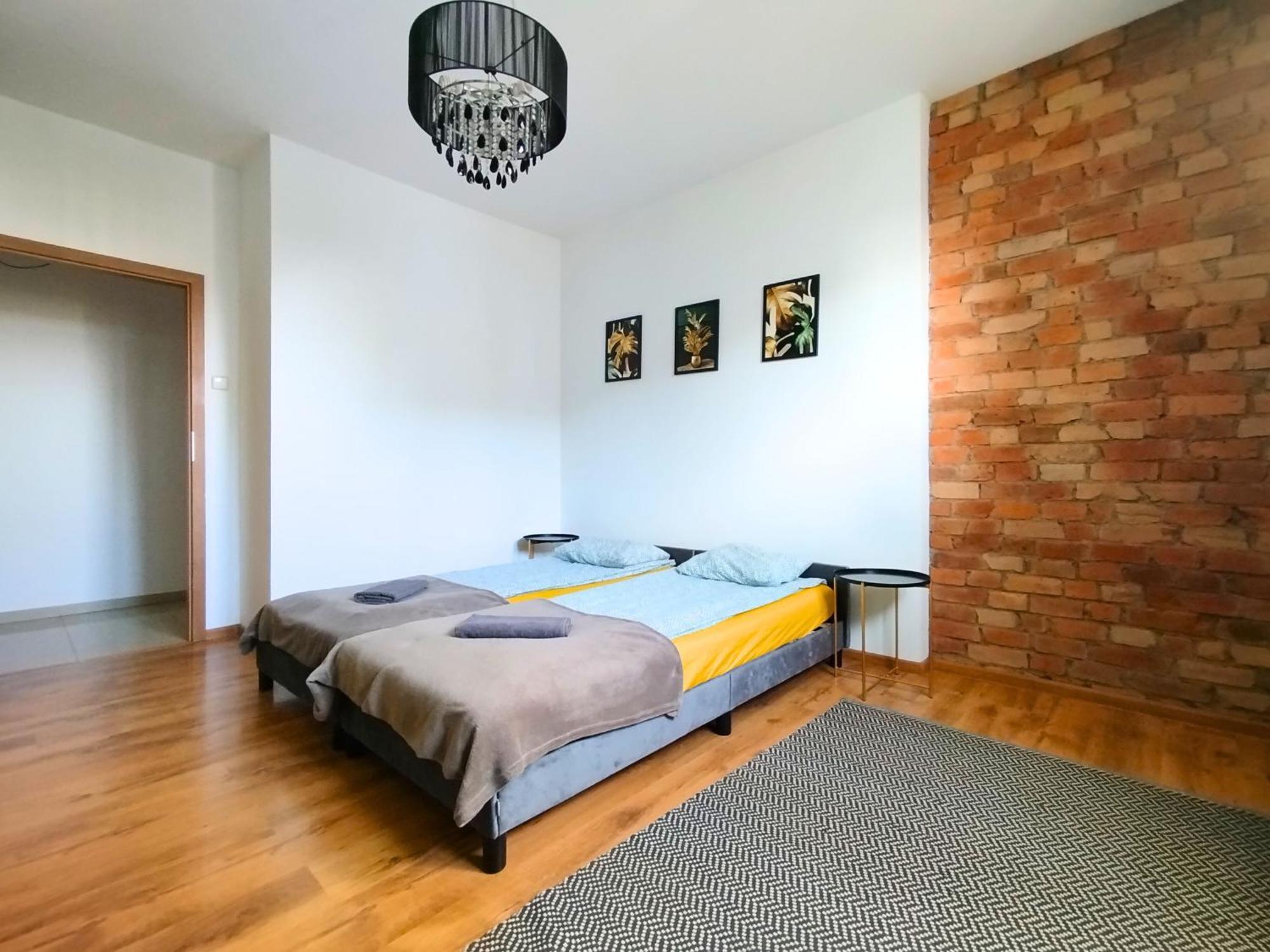 Apartament Z Ogrodem W Sercu Torunia Dış mekan fotoğraf