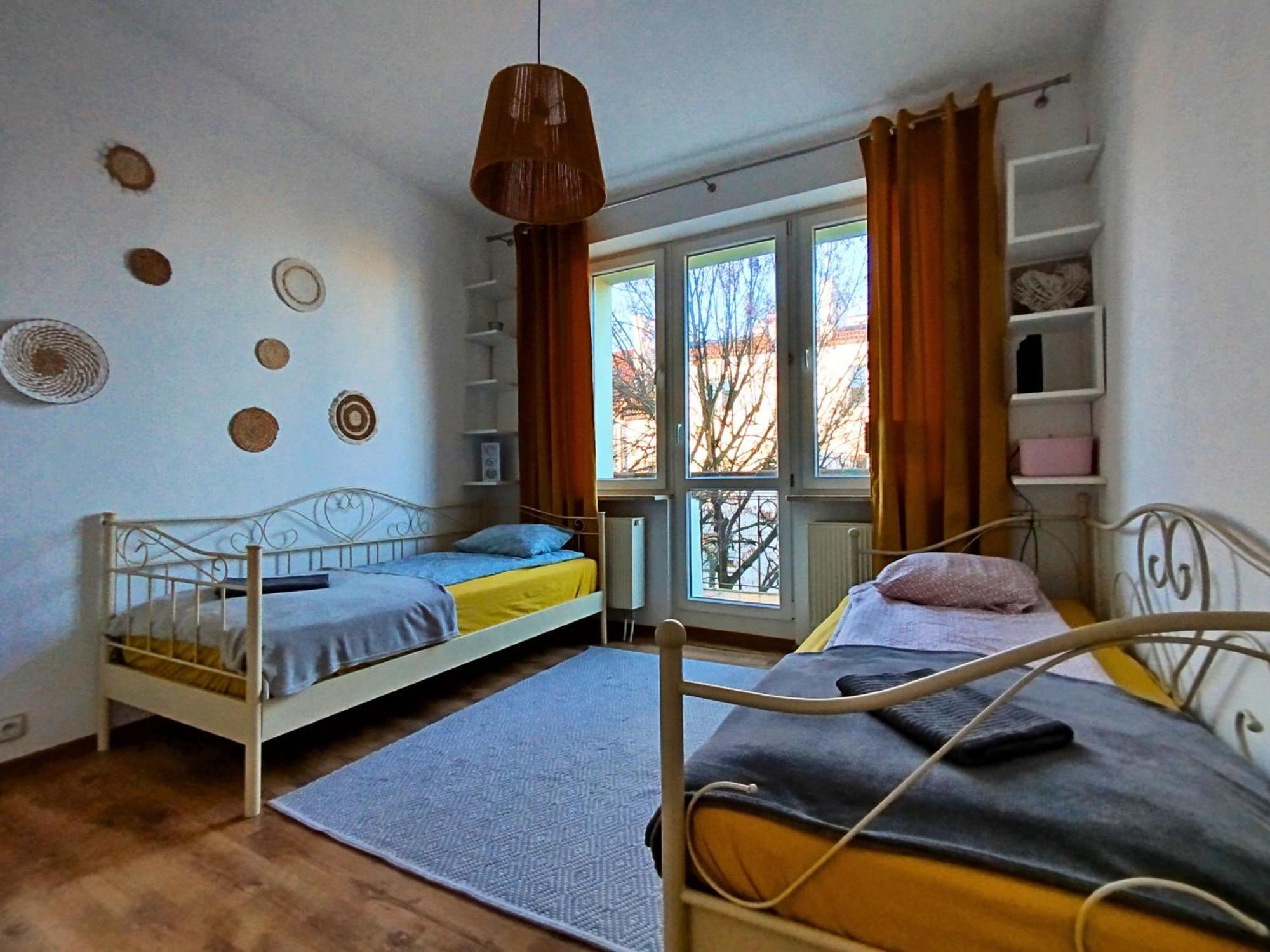 Apartament Z Ogrodem W Sercu Torunia Dış mekan fotoğraf